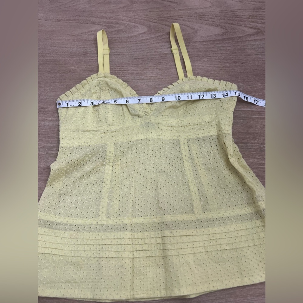 Marc by Marc Jacobs yellow eyelet  blouse size 2 - Picture 2 of 8